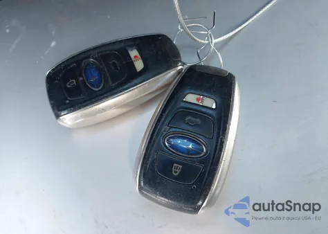 2015 Subaru Outback 2.5I Limited из США, поврежденный, VIN 4S4BSBNC1F3297896